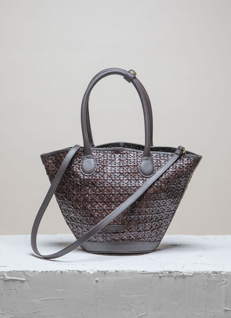 Cala Jade Sandhi Umber leather tote bag 1