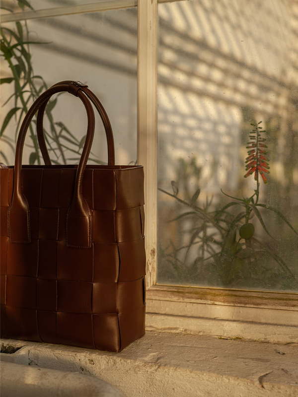 ENA Pecan Tote bag