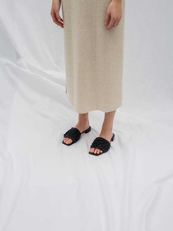 Joly black sandal from Cala Jade