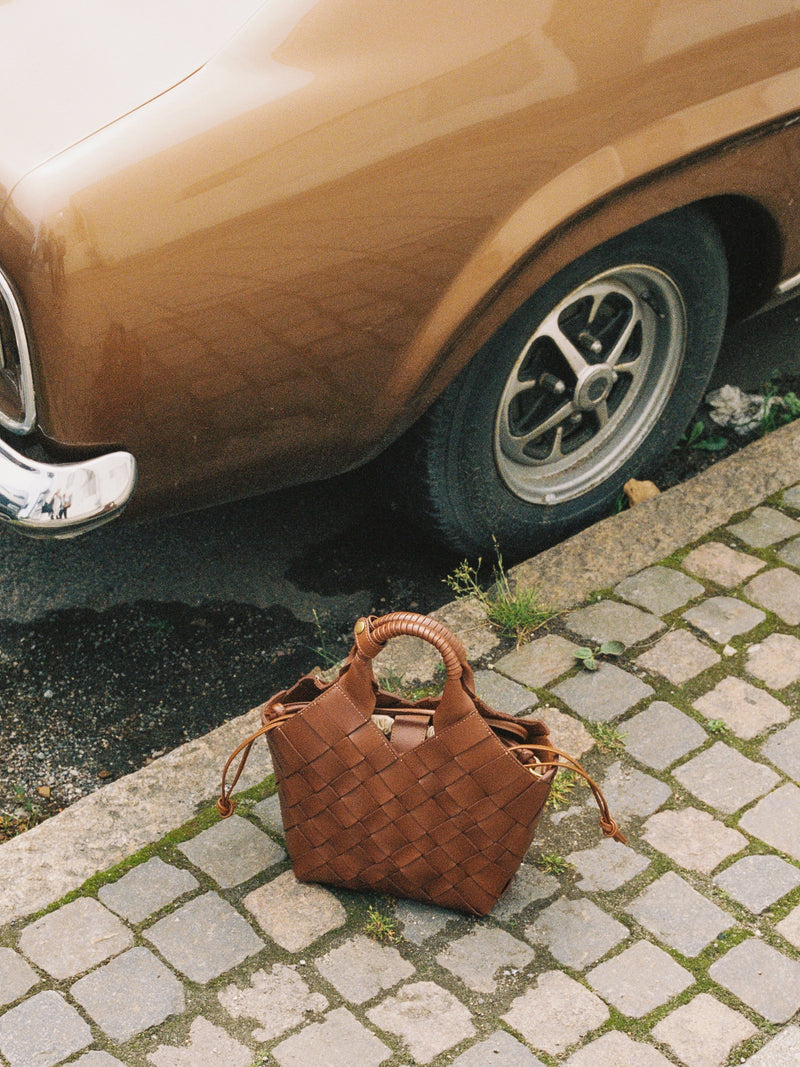 Cala Jade brown leather shoulder bag